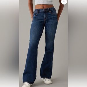 American eagle low rise flare jean size 2 short